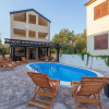 Отель Beautiful Villa With Private Pool 7 En Suite Bedrooms 3 Roofed Terraces Bbq, фото 19