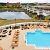 Отель Courtyard by Marriott Columbus Phenix City в Колумбусе