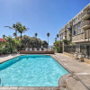 Отель Stunning Oceanside Condo: Walk to the Beach!, фото 28