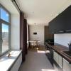 Отель Beautiful 2-bedroom apartment 5 min from center with free parking, фото 3