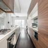 Отель Частный дом Exclusive Four-Bedroom Townhouse in Downtown Toronto, фото 9