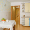 Апартаменты Комфортабельная Трешка, фото 8