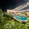 Отель Вилла Luxury с Бассейном и Джакузи, фото 1