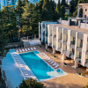 Отель Монтевиль by Adamand Resort в Сочи