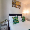 Отель Частный дом I Love London Too! 1 Bed Home with Garden Sleeps 3!, фото 5