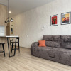 Апартаменты Стильная студия на набережной, фото 1