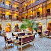 Отель Shah Palace в Баку