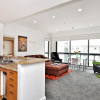 Апартаменты Downtown Auckland Furnished, фото 11