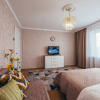 Гостиница Квартира Двухкомнатная в Лучшем Районе Города, фото 4