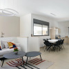 Апартаменты Elegant Duplex with Patio by FeelHome, фото 7