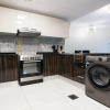 Отель Elite LUX Holiday Homes - Cozy & Modern 1BR in Dubai South, фото 10