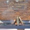 Отель Art House Hotel, фото 1