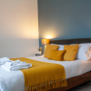 Отель Квартира  Bedford Rd Apartment| Ideal for Hospital & Town Cn, фото 14