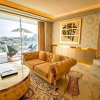 Отель Number One Oxford Street Hotel & Suites, фото 15