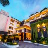 Отель Aston Kuta Hotel & Residence, фото 1