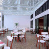 Отель Favehotel Malioboro, Yogyakarta, фото 4