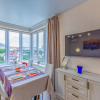 Гостиница Квартира 2-комнатная семейная с видом на море, фото 2