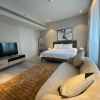 Апартаменты Dubai Marina Walk Gem Modern Apt with Pool & Gym access, Steps to Beach & Metro, фото 7