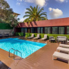 Апартаменты BayMari Suites Plus Florya, фото 2