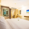 Отель Clarion Patong Beach, фото 19
