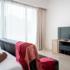 Апартаменты Studio Apartment with King-bed and Pool, фото 11