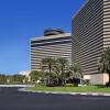 Отель Hyatt Regency Dubai & The Galleria Residence в Дубае