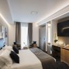 Отель Trevi Collection Hotel в Риме