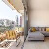 Апартаменты Nice 2BR with a balcony 2 mins from Beach, фото 2