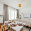 Апартаменты Luxury 1BR at La Vie with beautiful view, фото 17
