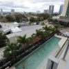 Апартаменты Modern Apartment with Resort Style Living Surfers Paradise, фото 13