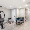 Отель Частный Дом Globalstay 20 Ppl 5BR Townhome on the Lake HotTub Gym BBQ, фото 15