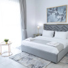 Апартаменты La Vie 1BR on JBR with Private Beach Dubai, фото 10