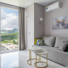 Апартаменты Светлая студия Real Apartments, фото 1