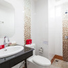 Отель ZEN Rooms Patong Soi Chuwong, фото 24
