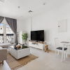 Апартаменты WelHome - Luxury Apt Close to Yas Water and Ferrari World, фото 12