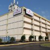 Отель Carla Inn&Suites Roanoke Airport в Роанке