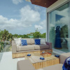 Отель Вилла Luxury Infinity Pool Villa in Nai Harn, фото 3