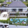 Отель Вилла Trendy with Private Pool, фото 2