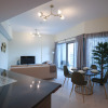 Отель Elite LUX Holiday Homes - Cozy & Modern 1BR in Dubai South, фото 2