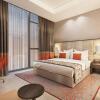 Отель Staybridge Suites Dubai Al-Maktoum Airport, an IHG Hotel, фото 37