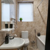 Гостиница Квартира с балконом и окном в ванной комнате, фото 30