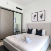 Апартаменты WelHome - Dubai Delight: Luxe Living 1BR at Binghatti Luna, фото 50