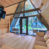 Гостиница Частный дом A-Frame 17 Les Holidays, фото 9