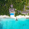 Курортный Отель Fiyavalhu Resort Maldives в Манду