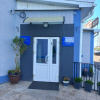 https://cdn.worldota.net/t/{size}/hotel_review/00/1e/001ee85cc05d9df140822ffb823eccb282e78d84.JPEG