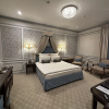 https://cdn.worldota.net/t/{size}/hotel_review/01/4a/014a1644b6602d025dac0c7fb9401d866647ec83.JPEG