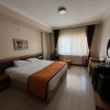 https://cdn.worldota.net/t/100x100/hotel_review/02/9b/029bec6b55b3832acb756f812367f1cf8103777b.JPEG