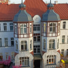 https://cdn.worldota.net/t/{size}/hotel_review/04/87/04878f0f03242c95a039fa8ead0ae8644f6f6b78.JPEG