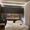 https://cdn.worldota.net/t/{size}/hotel_review/07/7f/077fe30e55a39d6e5a9c65f93ac8df6b1202f548.JPEG
