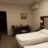 https://cdn.worldota.net/t/{size}/hotel_review/09/1b/091b7eedabdb9d8d0040376afbcdb39e29c92c45.jpeg
